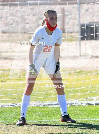 Thumbnail 1 in Phoenix Country Day vs. Page (AIA 3A Play-In) photogallery.