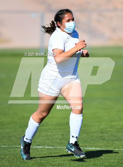Thumbnail 2 in Phoenix Country Day vs. Page (AIA 3A Play-In) photogallery.
