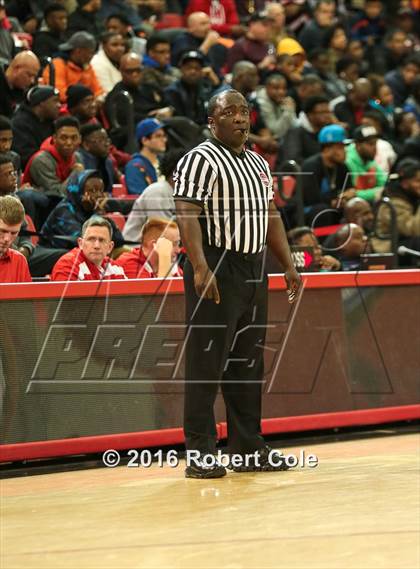 Thumbnail 1 in Westinghouse vs. Lincoln (PSAL Class AA Semifinal) photogallery.