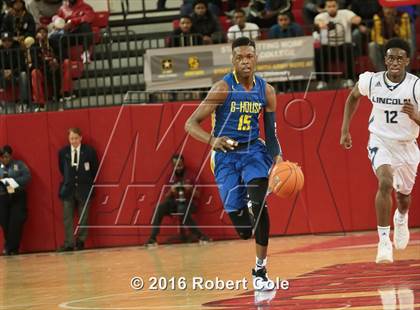 Thumbnail 3 in Westinghouse vs. Lincoln (PSAL Class AA Semifinal) photogallery.