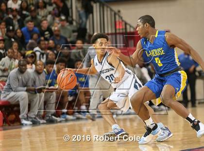 Thumbnail 2 in Westinghouse vs. Lincoln (PSAL Class AA Semifinal) photogallery.