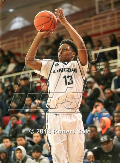 Thumbnail 1 in Westinghouse vs. Lincoln (PSAL Class AA Semifinal) photogallery.