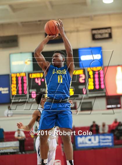 Thumbnail 1 in Westinghouse vs. Lincoln (PSAL Class AA Semifinal) photogallery.