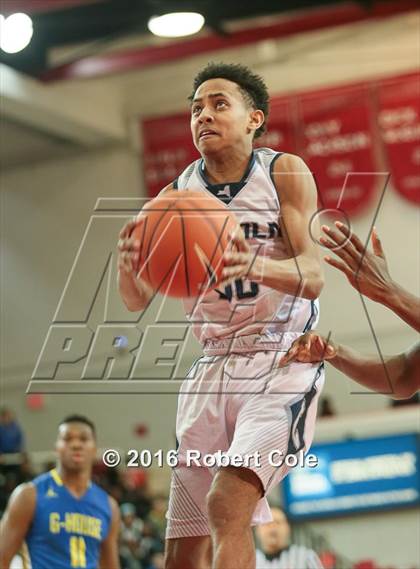 Thumbnail 2 in Westinghouse vs. Lincoln (PSAL Class AA Semifinal) photogallery.