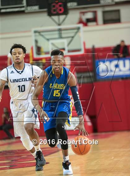 Thumbnail 3 in Westinghouse vs. Lincoln (PSAL Class AA Semifinal) photogallery.