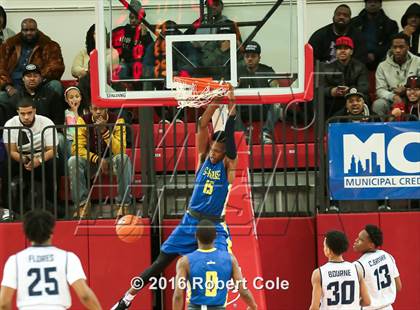Thumbnail 3 in Westinghouse vs. Lincoln (PSAL Class AA Semifinal) photogallery.
