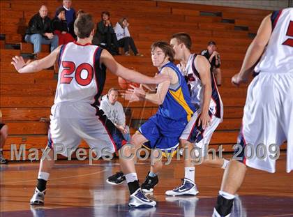 Thumbnail 1 in Bakersfield Christian vs Tesoro (MaxPreps Holiday Classic) photogallery.