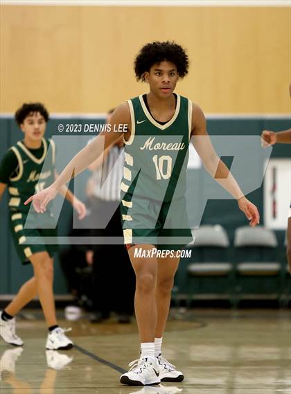 Thumbnail 2 in Moreau Catholic vs. San Joaquin Memorial (MLK Classic @ De La Salle) photogallery.