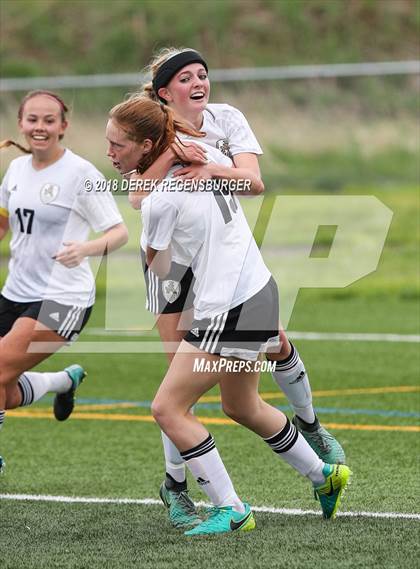 Thumbnail 3 in Jefferson Academy vs Peak to Peak (CHSAA 3A 2nd Round Playoff) photogallery.