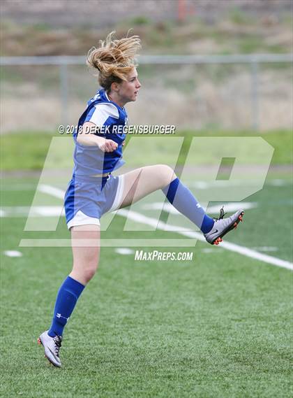 Thumbnail 3 in Jefferson Academy vs Peak to Peak (CHSAA 3A 2nd Round Playoff) photogallery.