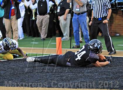Thumbnail 2 in Havelock vs. Concord (NCHSAA 3A Final) photogallery.