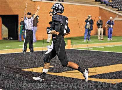 Thumbnail 2 in Havelock vs. Concord (NCHSAA 3A Final) photogallery.