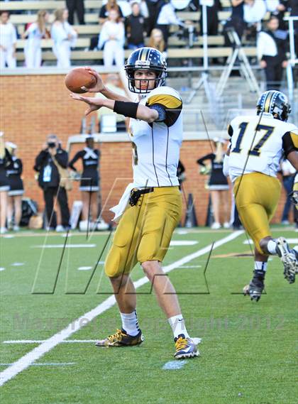Thumbnail 3 in Havelock vs. Concord (NCHSAA 3A Final) photogallery.