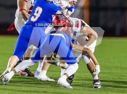 Thumbnail 2 in Kennedy Catholic @ Graham-Kapowsin (WIAA 4A Round 1) photogallery.