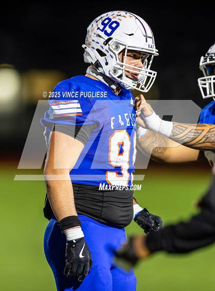 Thumbnail 3 in Kennedy Catholic @ Graham-Kapowsin (WIAA State 4A Playoffs) photogallery.