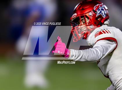 Thumbnail 3 in Kennedy Catholic @ Graham-Kapowsin (WIAA State 4A Playoffs) photogallery.