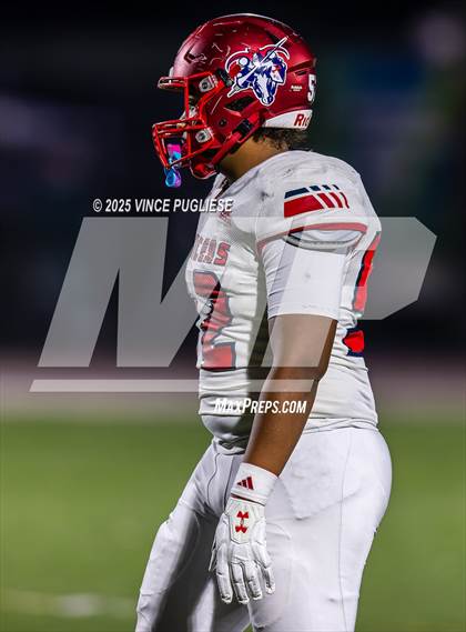 Thumbnail 3 in Kennedy Catholic @ Graham-Kapowsin (WIAA State 4A Playoffs) photogallery.