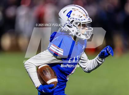 Thumbnail 3 in Kennedy Catholic @ Graham-Kapowsin (WIAA 4A Round 1) photogallery.