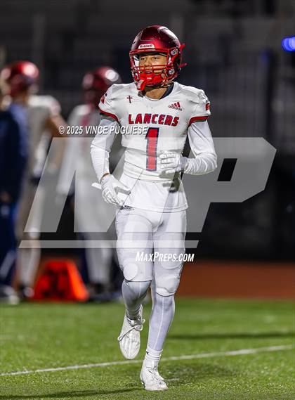 Thumbnail 1 in Kennedy Catholic @ Graham-Kapowsin (WIAA State 4A Playoffs) photogallery.