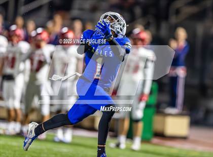 Thumbnail 3 in Kennedy Catholic @ Graham-Kapowsin (WIAA State 4A Playoffs) photogallery.