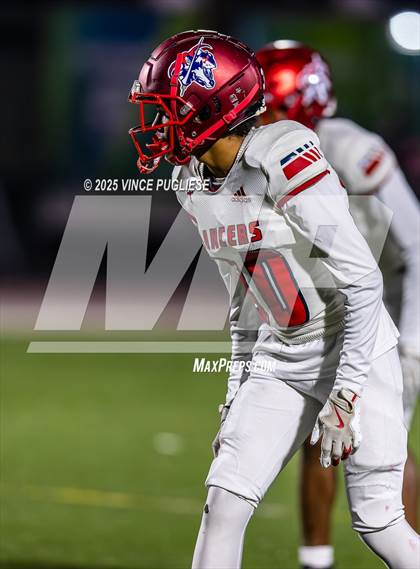 Thumbnail 2 in Kennedy Catholic @ Graham-Kapowsin (WIAA State 4A Playoffs) photogallery.