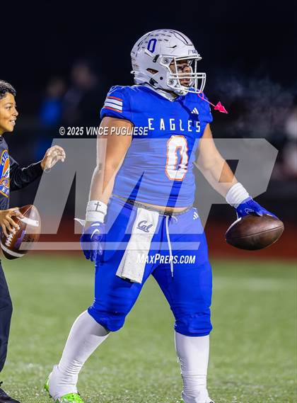 Thumbnail 1 in Kennedy Catholic @ Graham-Kapowsin (WIAA 4A Round 1) photogallery.