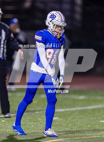 Thumbnail 2 in Kennedy Catholic @ Graham-Kapowsin (WIAA State 4A Playoffs) photogallery.