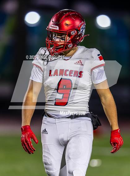 Thumbnail 2 in Kennedy Catholic @ Graham-Kapowsin (WIAA State 4A Playoffs) photogallery.