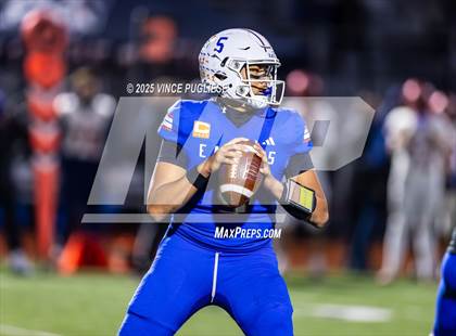 Thumbnail 3 in Kennedy Catholic @ Graham-Kapowsin (WIAA 4A Round 1) photogallery.