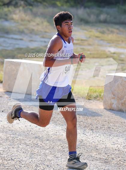 Thumbnail 2 in UIL Cross Country 4A District 24 Qualifier photogallery.