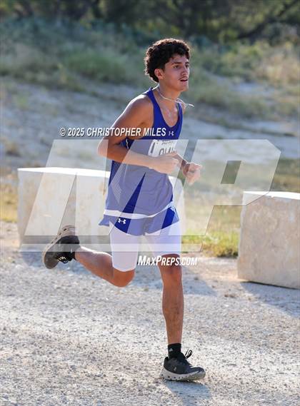 Thumbnail 2 in UIL Cross Country 4A District 24 Qualifier photogallery.