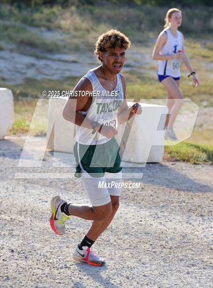 Thumbnail 1 in UIL Cross Country 4A District 24 Qualifier photogallery.