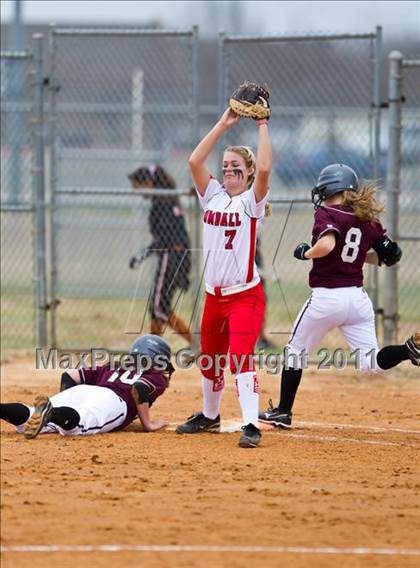 Thumbnail 3 in Tomball vs Round Rock (Bryan-College Station Tournament) photogallery.