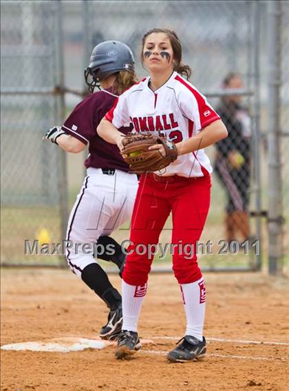 Thumbnail 1 in Tomball vs Round Rock (Bryan-College Station Tournament) photogallery.