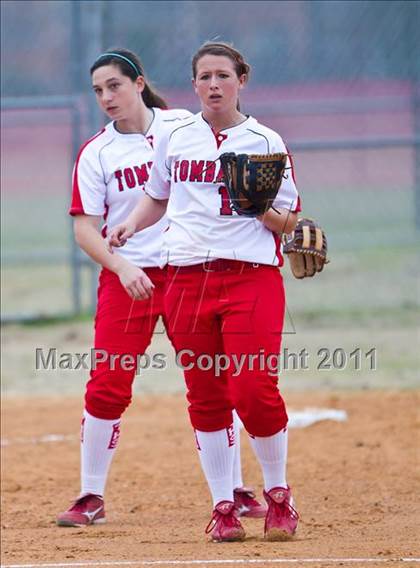 Thumbnail 1 in Tomball vs Round Rock (Bryan-College Station Tournament) photogallery.