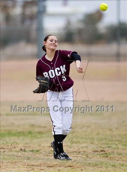 Thumbnail 2 in Tomball vs Round Rock (Bryan-College Station Tournament) photogallery.