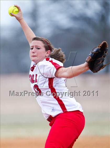 Thumbnail 3 in Tomball vs Round Rock (Bryan-College Station Tournament) photogallery.