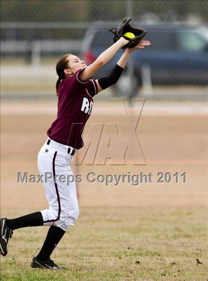 Thumbnail 2 in Tomball vs Round Rock (Bryan-College Station Tournament) photogallery.