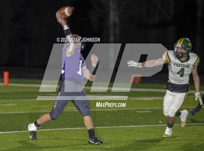 Thumbnail 3 in Ellsworth vs. Freedom (WIAA D4 Level 4 Playoff) photogallery.