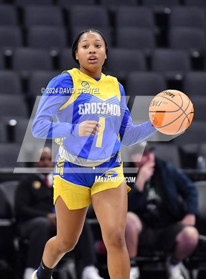 Thumbnail 3 in Grossmont vs. St. Bernard's (CIF State D4 Final) photogallery.