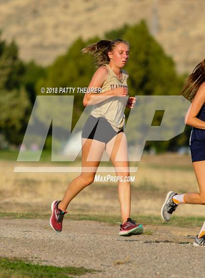 Thumbnail 3 in Weiser Invitational photogallery.