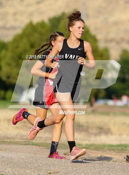 Thumbnail 2 in Weiser Invitational photogallery.