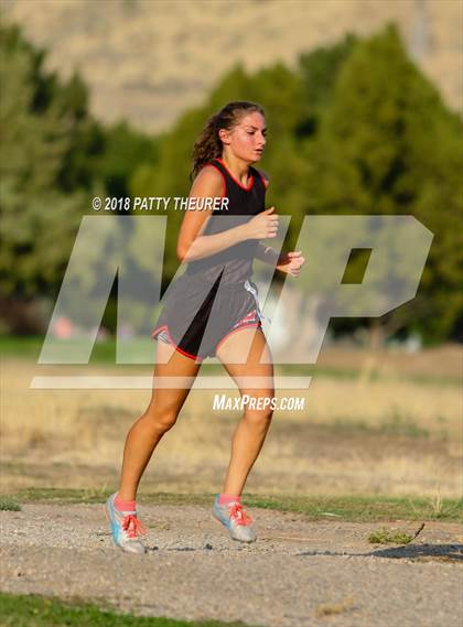 Thumbnail 3 in Weiser Invitational photogallery.