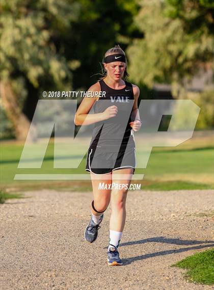 Thumbnail 3 in Weiser Invitational photogallery.