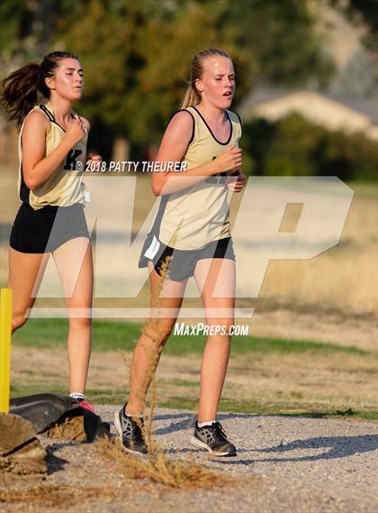 Thumbnail 1 in Weiser Invitational photogallery.