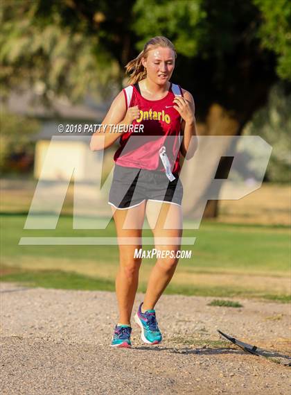 Thumbnail 2 in Weiser Invitational photogallery.
