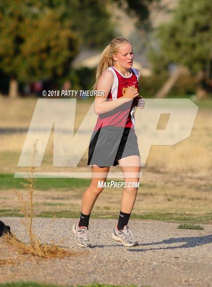 Thumbnail 2 in Weiser Invitational photogallery.