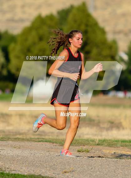 Thumbnail 1 in Weiser Invitational photogallery.