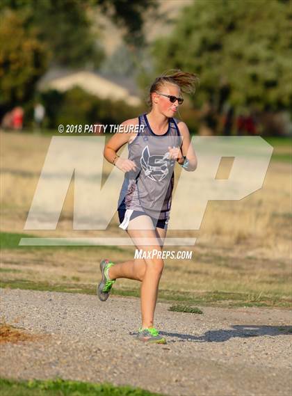 Thumbnail 2 in Weiser Invitational photogallery.