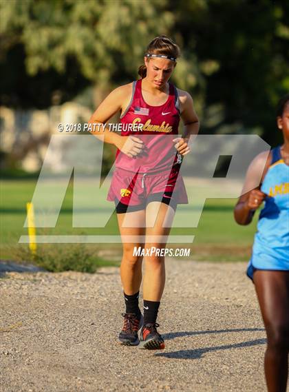 Thumbnail 2 in Weiser Invitational photogallery.